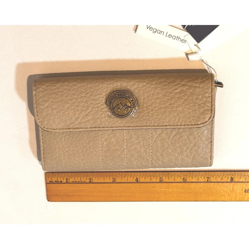 White Mountain Wallet Women OS Taupe Vegan Leather Trifold Snap Clutch NWT